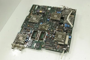 Placa base osciloscopio Tektronix 2445B 400 MHz 670-7276-13 - Imagen 1 de 8
