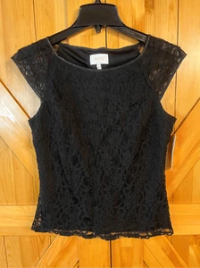 Laundry BY Shelli Segal Black Lace Overlay Short Sleeve Blouse Size Medium nwt ( - Picture 1 of 6