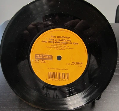 NEIL DIAMOND   RARE - 2 HITS  💎 SWEET CAROLINE 💎 CRACKLIN' ROSIE -- IMPORT - Image 1 of 4