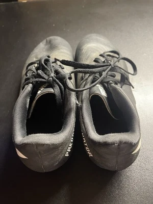 Adidas predator soccer cleats For Kids - Size 3 (B1) - Image 1 of 4