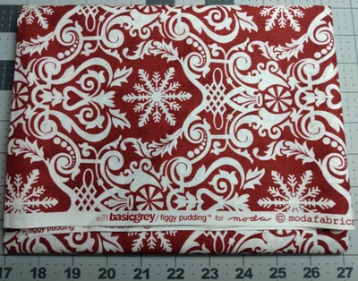 Tela de algodón de Navidad Figgy Pudín Moda Basicgris rojo y blanco #30187 - 1 yarda Foto 1 de 4