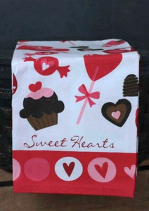 Kitchen Towel Sweethearts Printed Valentine's Day Dishtowel Hearts Cupcake DII - Picture 1 of 1