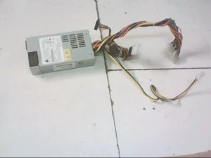 Alimentation DELTA ELECTRONICS CFA-150AF B REV 00F 150W - Photo 1/1