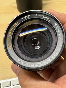 AUTO CHINON 28mm f2.8 M42 Mount, Prime with case and hood (AH48) - Picture 1 of 3