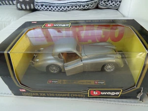 Burago 1/24 Scale Jaguar XK 120 Coupe 1948 in Silver Rare Model Boxed 1508 - Picture 1 of 5