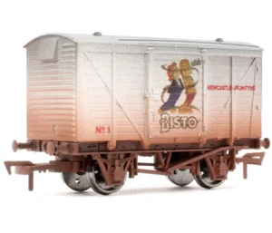 Dapol 4F-011-133 Ventilated Van Bisto No1 White OO Gauge Weathered T48 Post - Picture 1 of 9