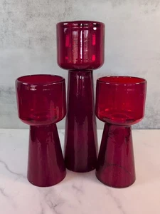 Crate & Barrel Diaz Rubinrot Stumpenkerzenhalter 3er Set Kunstglas Mexiko - Bild 1 von 8