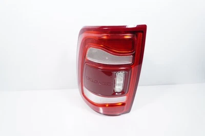 **LEER** 20-23 RAM 2500 3500 LH LUZ TRASERA IZQUIERDA LADO CONDUCTOR PUNTO CIEGO SIN MÓDULO Foto 1 de 4