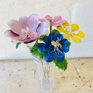 Bright Vintage Enamel Metal Flowers Long Stem Pink Blue Yellow 1970s Summer - Picture 1 of 5