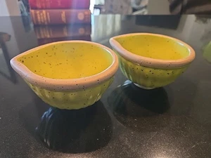 2 Anthropologie Heritage Small Stoneware Side Prep Bowls mise En Place Kiwi 5.5" - Picture 1 of 10