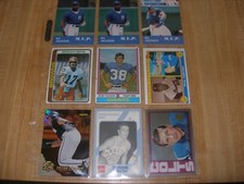 Sport Card Lot of 22 cards Unitas,Thomas,Griffey,Farve Jordan, Johnson, & bonus 