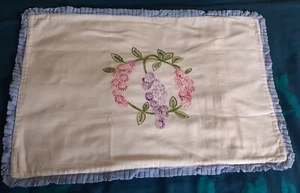 Hand Embroidered Pillow Cover/Case 1950’s - Picture 1 of 8