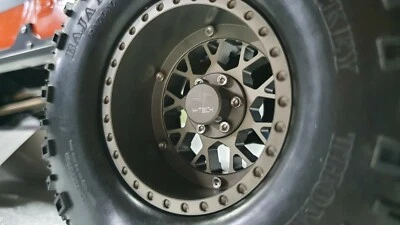 4PCS Aluminum Custom 2.2inch Beadlock  Wheels &  Wheel Caps for 1/10 RC Crawler - Image 1 of 4