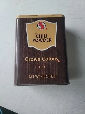 Vtg SCHILLING CHILI POWDER CROWN COLONY SPICE TIN 4 oz Near Full 1981 SAFE WAY - Image 1 of 4