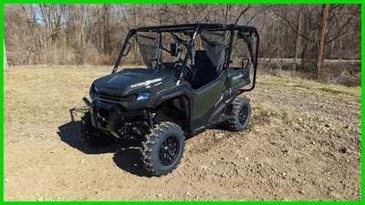 2025 Honda Pioneer 1000-5 Deluxe New - Image 1 of 4