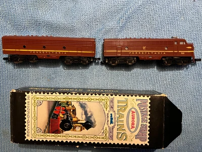 Minitrix "N" F Units A, Powered, B Unit Dummy, Pennsylvania, Light Use - Image 1 of 3