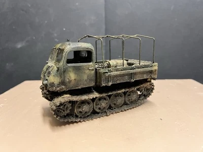 Maquette Montée ww2 1/35 Véhicule RAUPENSCHLEPPER Patiné Boue Transport - Photo 1/4