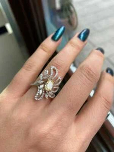 Fine Flower Cluster Design Light Yellow Citrine & Sparkling White CZ Party Ring - Picture 1 of 4