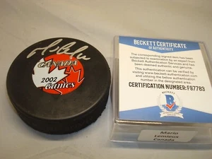 Mario Lemieux Signed Team Canada Hockey Puck 2002 Games Auto. Beckett BAS COA 1B - Picture 1 of 4