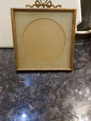 Cadre porte photos ancien style Louis XVI - Photo 1/4