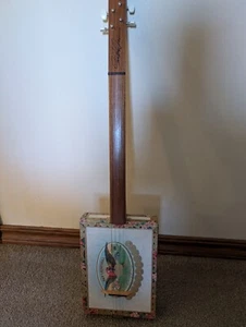 Cigar box guitar, 4 string guitar, Electric pickup, Professionally Built - Picture 1 of 16