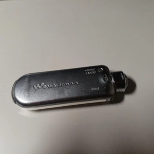 Sony Walkman NW-E507 Flash Memory MP3 Player Japan Last Masterpiece used - Picture 1 of 6