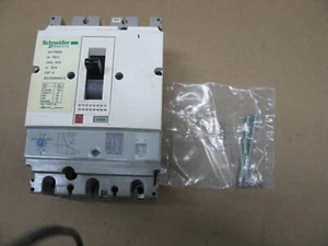 NUEVO INTERRUPTOR TÉRMICO SCHNEIDER GV7RS50 UNIDAD 30-50A 220-690VAC 3P P9114B - Imagen 1 de 7