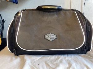 Bolsa de equipaje oficial Harley Davidson cola trasera premium con cubierta de lluvia negra - Imagen 1 de 10