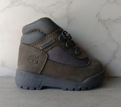 BOTAS DE CAMPO TIMBERLAND PARA NIÑOS PEQUEÑOS 'GRIS TORNADO' A13IF Foto 1 de 4