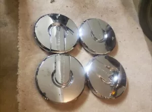 H2 Center Caps - Picture 1 of 2