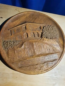 Musizi Wood Hand-Carved Plaque Mombasa 1952 "Our House" - Picture 1 of 6