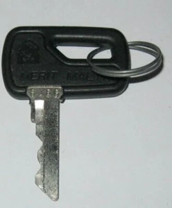 Merit 6486 Zündschlüssel Ersatzschlüssel Traktor Schlepper Baumaschine - Bild 1 von 1