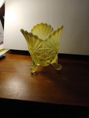 Vintage Mosser Vasoline/Uranium Eye WinkerSpooner Dish Northwood Pattern 5.75” - Image 1 of 4