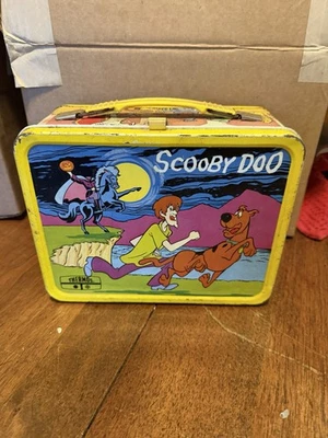 罕见老式 1973 年 SCOOBY DOO LUNCHBOX 带加热器! 1973 G+ — 第 1/4 张图片