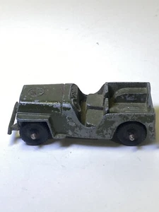 Vintage Tootsie Toy Green Army Jeep Made Chicago USA - Picture 1 of 7