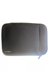 Kensington Universal Laptop Sleeve 11.6" Neoprene Black  K62609WW  - Picture 1 of 4