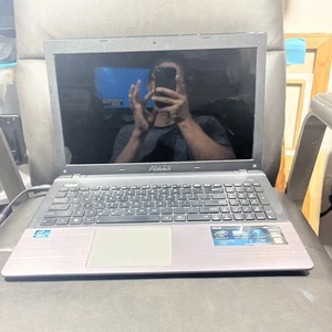 Portátil Asus K55A 15" Intel i5-3210M SIN ENCENDIDO - Imagen 1 de 15
