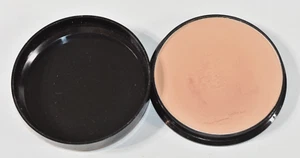 Max Factor Pancake Pressed Makeup Foundation TRUE BEIGE 07 Vintage READ AS-IS - Picture 1 of 8