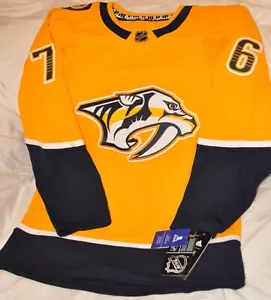 P.K. Camiseta Subban Nashville Predators Hombre 42 XXS NUEVA CON ETIQUETAS Adidas Dorado - Imagen 1 de 7