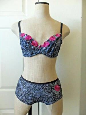 Freya IONA 石墨灰色印花聚酯纤维 3326 UW 弹簧文胸 34D 3346 Boyshort S — 第 1/4 张图片