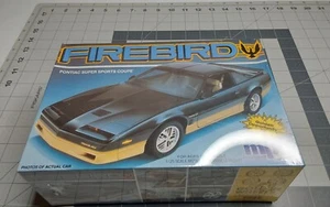 k MPC Sealed 1:25 Firebird Pontiac Super Sports Coupe Model Kit #1-0733 - Bild 1 von 6