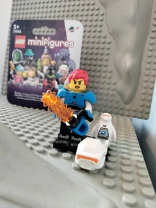 LEGO ICE PLANET EXPLORER Space Collectable Minifigure CMF Series 26 71046 NEW - Picture 1 of 2