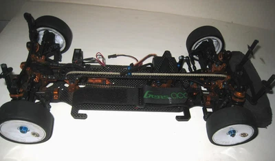 XRAY  T4´15   1:10  Elektro 4 WD Tourenwagen - Bild 1 von 4