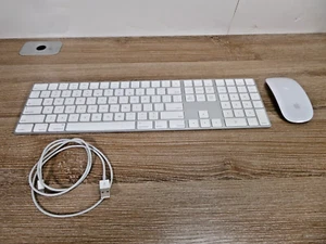 Apple A1843 Keyboard With A1657 Mouse Bundle - Tested and Works - Picture 1 of 4