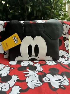 LOUNGEFLY Mickey Mouse Face Wristlet Clutch BLACK WHITE RED with EARS - Picture 1 of 4