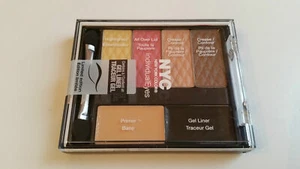 NYC INDIVIDUAL EYES EYESHADOW, PRIMER & GEL LINER COMPACT - 001 ALL EYES ON US - Picture 1 of 3