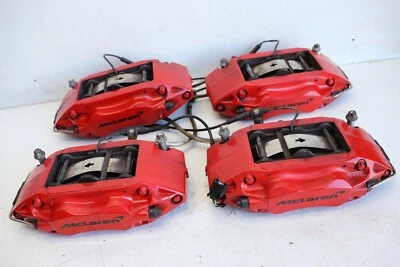 Juego de pinzas de freno delanteras traseras McLaren MP4 12C Spider 2013 AP Racing J180 Foto 1 de 4
