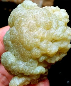 39 g Nuevo Find Natura raro PREHNITE CUARTZ racimo de roca Mongolia Interior r678 - Imagen 1 de 8