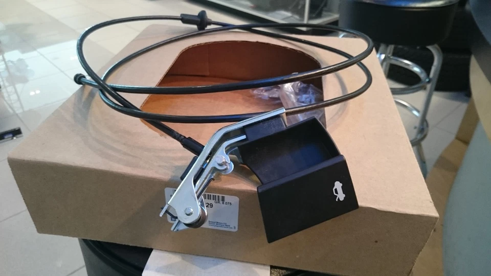 91 92 93 IMPALA / CAPRICE / BUICK ROADMASTER CABO DE LIBERAÇÃO DO CAPÔ NOVO GM 10186229 - Imagem 1 de 1