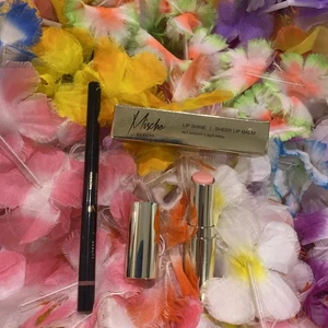 Mischo BELOVED Lip Liner🌷W MICSHA LIPPENBALSAM WÜRDIG🌷 - Bild 1 von 4